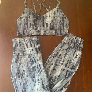 OLD NAVY WORKOUT SET M!